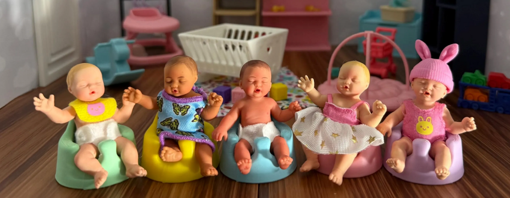 Miniature Bumbo Seat for Dolls