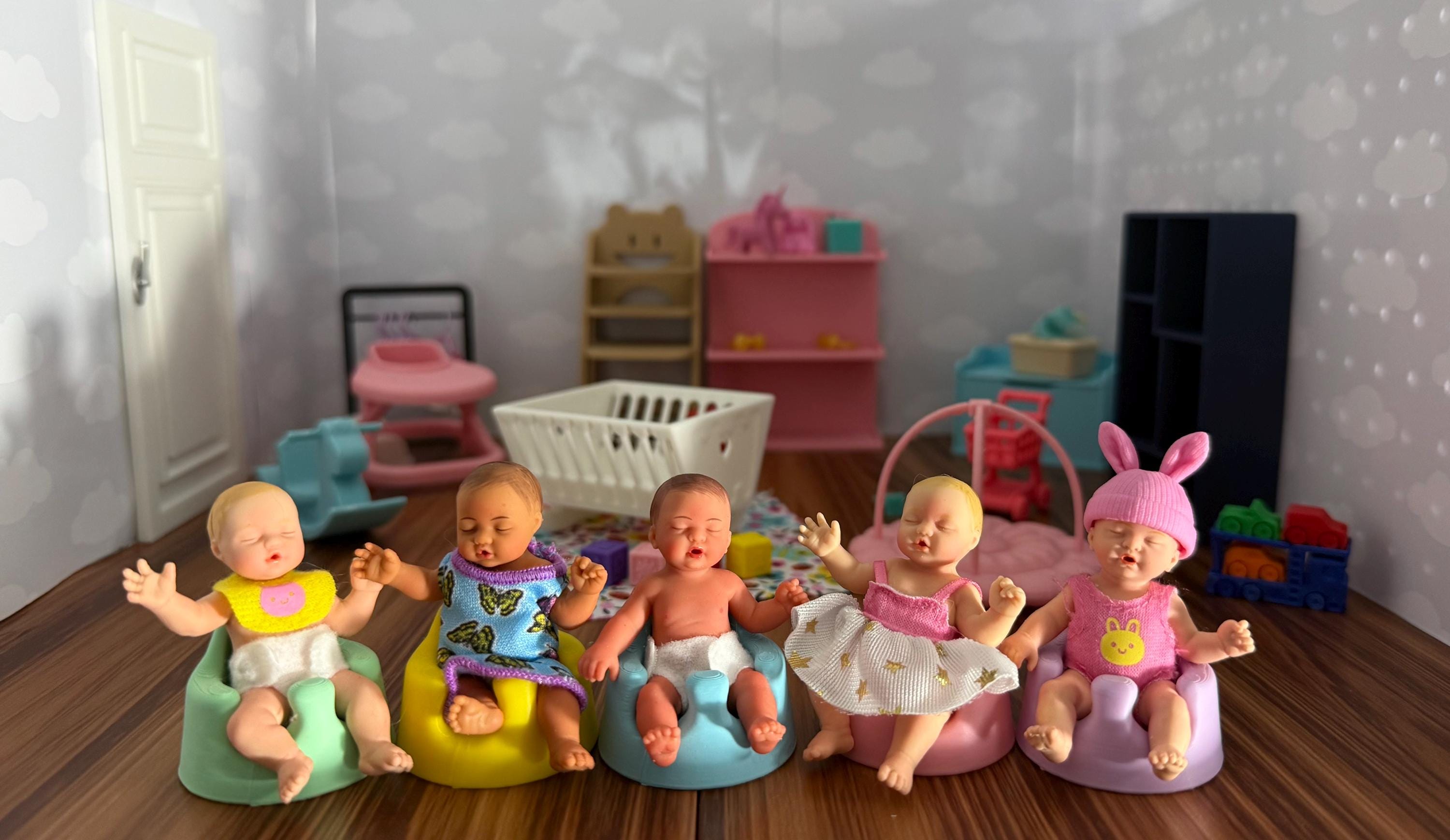 Miniature Baby seat  – 3D Printed Dollhouse Nursery Furniture – Pick Your Color –